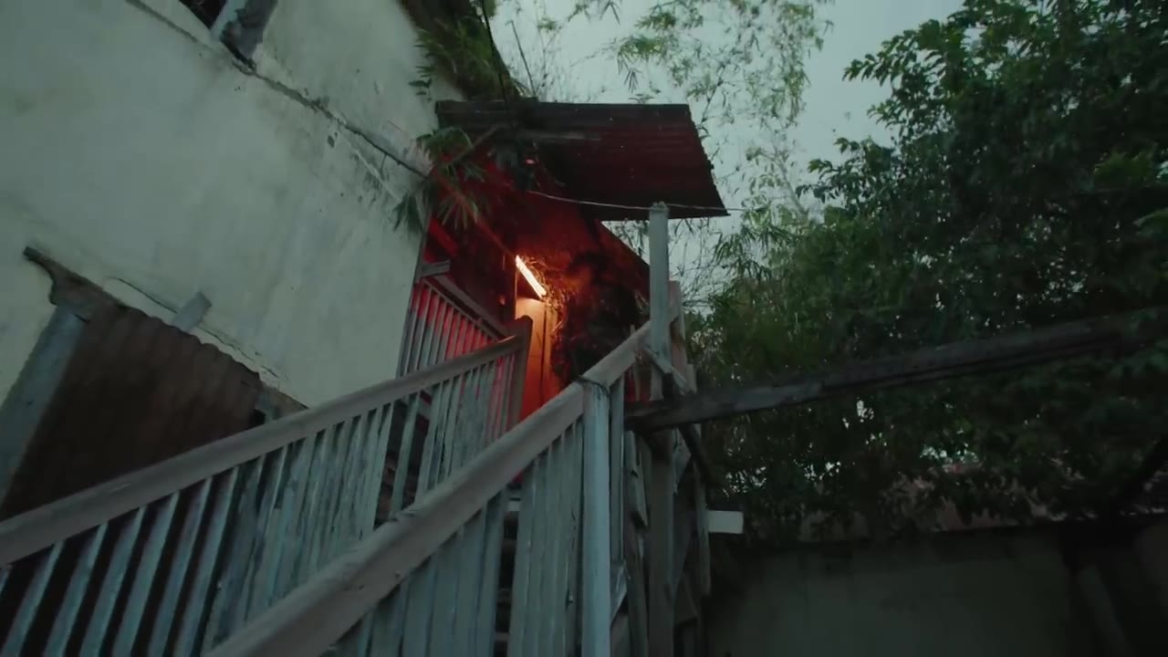 Govana - Red Sky (Official Video)