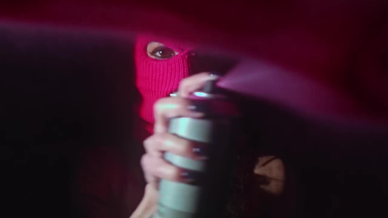 Skinny - Nasty (Official Video)