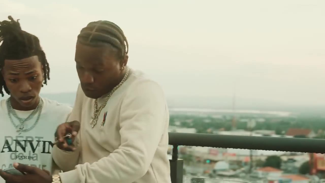 VALIANT x ARMANII - INNOCENT (Official Music Video)