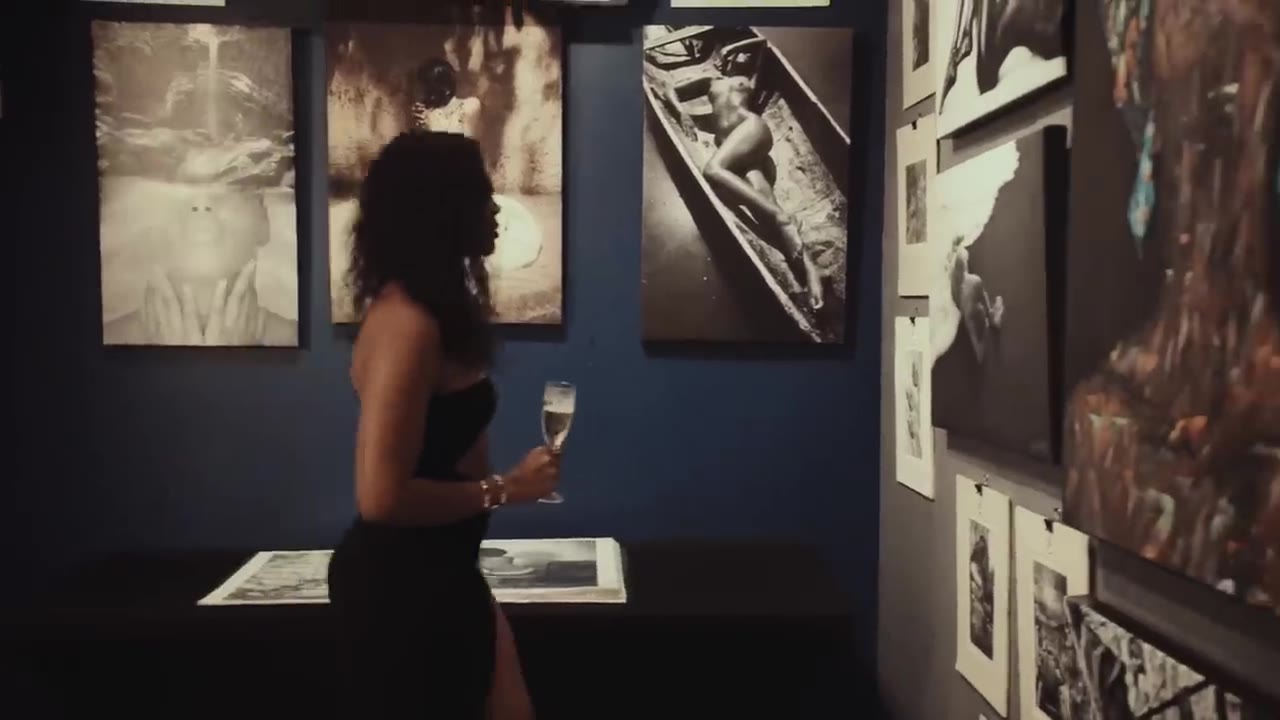 Valiant - Poly (Official Music Video)